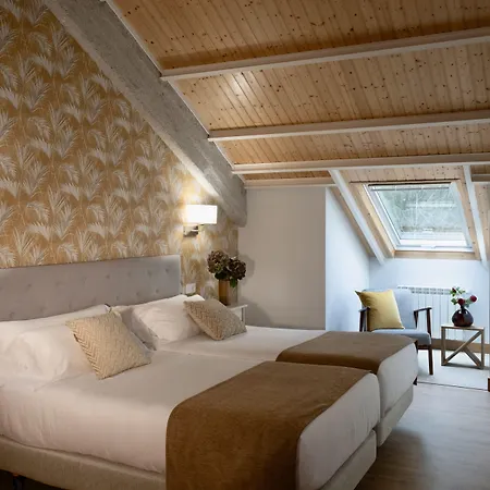 Otel Pazo De Bieite 2*