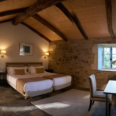 Otel Pazo De Bieite 2*
